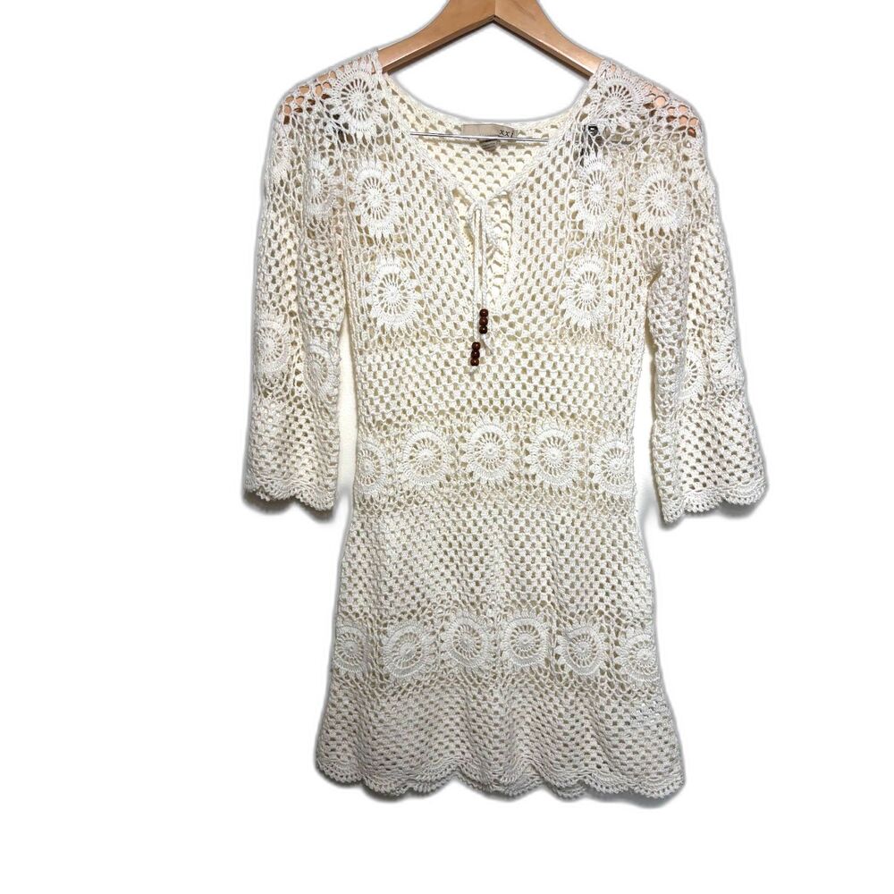 XXI Blouse Crochet Knit Tunic Top Size Small Ivory Cream Boho Western y2k Floral